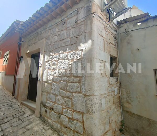 Casa singola nel centro storico di Scicli