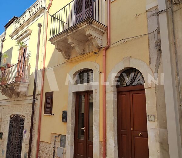 Casa terra-cielo a pochi passi da Piazza Busacca a Scicli